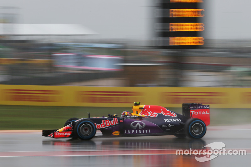 2015 год. За рулем болида Red Bull RB11 на субботней тренировке