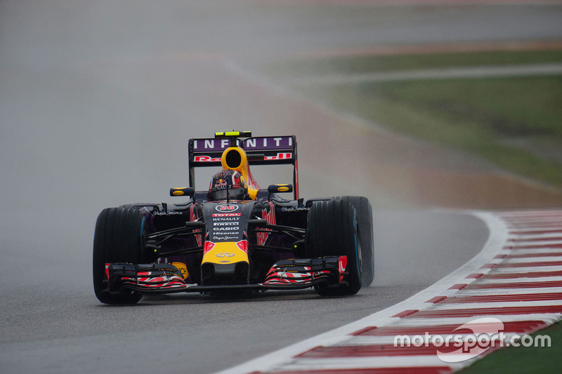 2015 год. За рулем болида Red Bull RB11 на квалификации