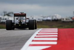 Romain Grosjean, Lotus F1 E23