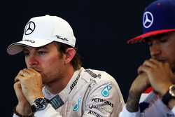 Second place Nico Rosberg, Mercedes AMG F1 and race winner and World Champion Lewis Hamilton, Mercedes AMG F1 in the FIA Press Conference