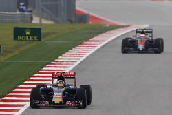 Carlos Sainz Jr., Scuderia Toro Rosso STR10