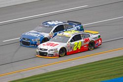 Jeff Gordon, Hendrick Motorsports Chevrolet; Jimmie Johnson, Hendrick Motorsports Chevrolet