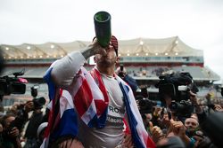 Race winner and World Champion Lewis Hamilton, Mercedes AMG F1 celebrates with the team