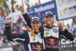 Les vainqueurs Andreas Mikkelsen et Ola Floene, Volkswagen Polo WRC, Volkswagen Motorsport