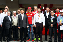 Jean Todt, Presidente de la FIA; Bernie Ecclestone, Presidente de México; Esteban Gutiérrez, prueba