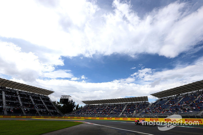 Carlos Sainz Jr., Scuderia Toro Rosso