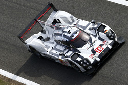 #18 Porsche Team Porsche 919 Hybrid: Romain Dumas, Neel Jani, Marc Lieb