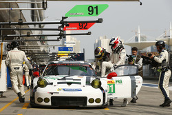 #91 Porsche Team Manthey Porsche 911 RSR: Richard Lietz, Michael Christensen
