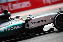 Льюис Хэмилтон, Mercedes AMG F1 W06