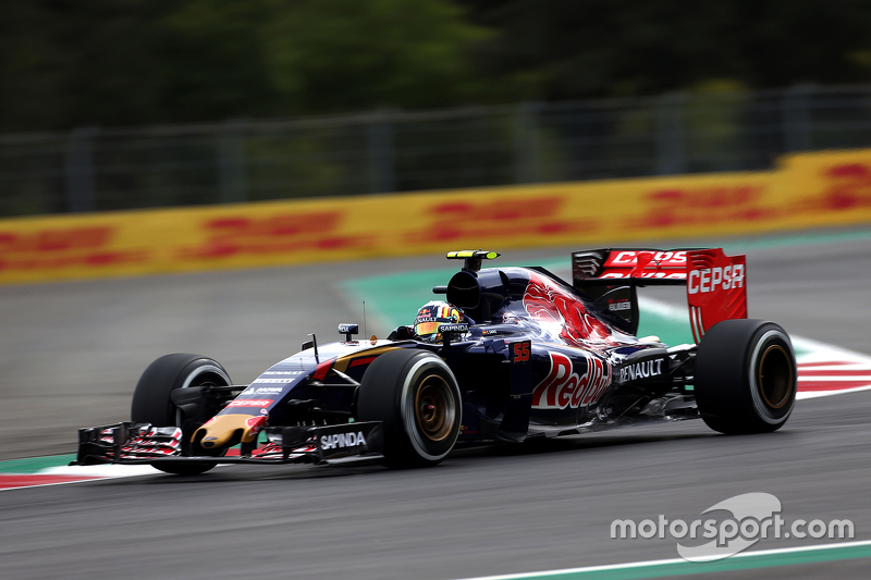 Carlos Sainz, Scuderia Toro Rosso