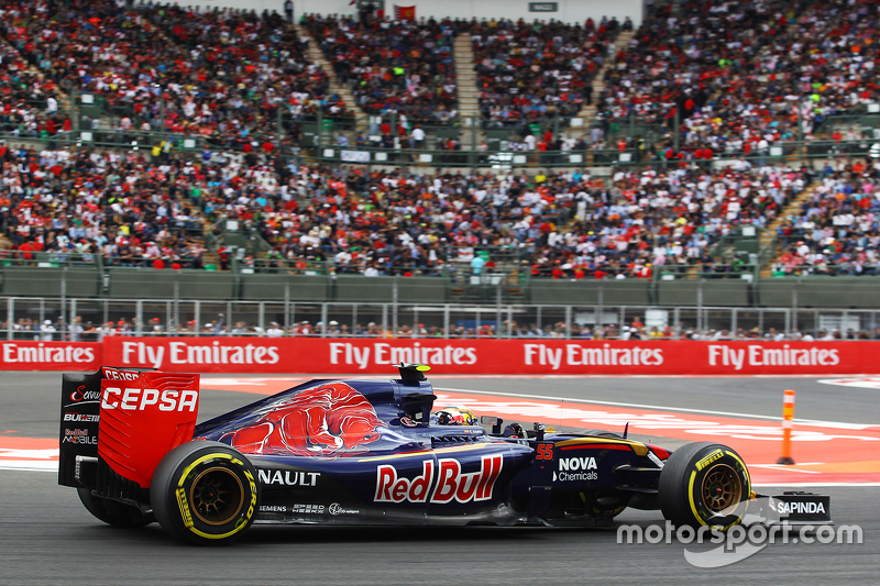 Carlos Sainz Jr., Scuderia Toro Rosso STR10