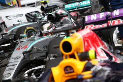 Lewis Hamilton, Mercedes AMG F1 W06 e Nico Rosberg, Mercedes AMG F1 W06