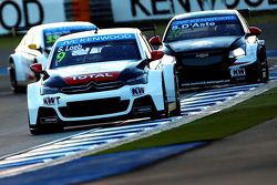 Sébastien Loeb, Citroën C-Elysée WTCC, Citroën World Touring Car team