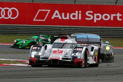 #7 Audi Sport Team Joest Audi R18 e-tron quattro: Marcel Fässler, Andre Lotterer, Benoit Tréluyer