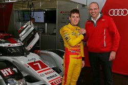 Richie Stanaway with Chris Reinke, Head of LMP at Audi Sport