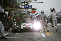 #18 Porsche Team Porsche 919 Hybrid : Romain Dumas, Neel Jani, Marc Lieb