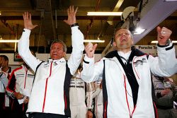 Alexander Hitzinger, LMP1 technical director Porsche Team with Fritz Enzinger, Head of Department LM