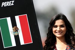 Chicas de la parrilla, Sergio Pérez, Sahara Force India