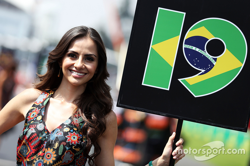 Grid girl