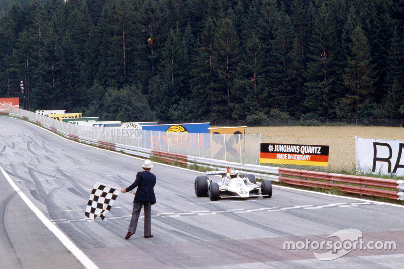 Alan Jones, Williams remporte la course