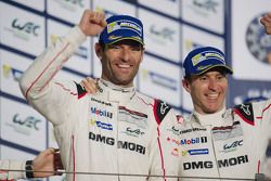 Podium: race winners Timo Bernhard with Mark Webber, Porsche Team