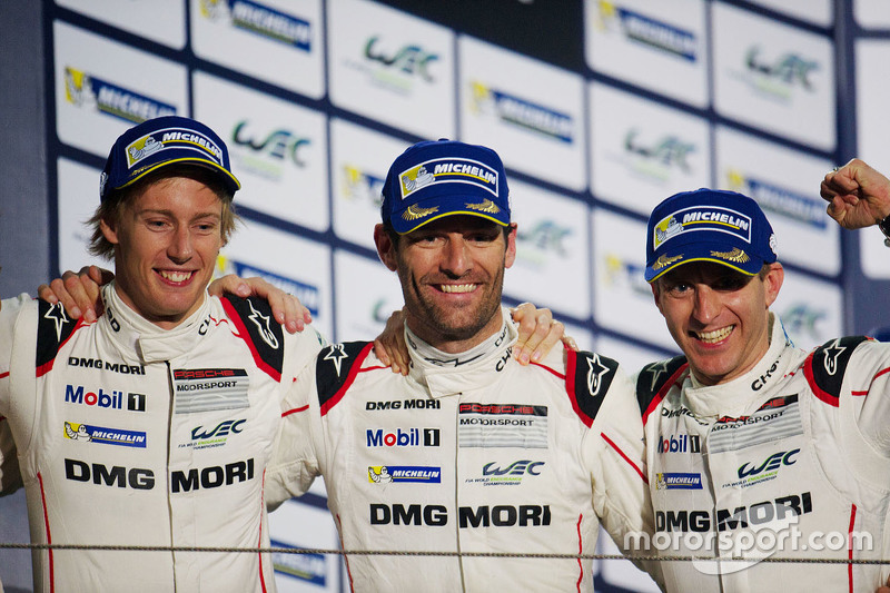 Podium: 1. Timo Bernhard, Mark Webber, Brendon Hartley, Porsche Team