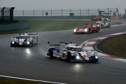 #1 Toyota Racing Toyota TS040 Hybrid: Sébastien Buemi, Anthony Davidson, Kazuki Nakajima and #2 Toyo