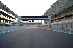 Yas Marina Circuit overview