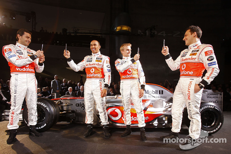 Pedro de la Rosa, Lewis Hamilton, Heikki Kovalainen ve Gary Paffett