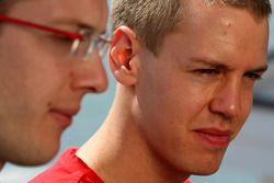 Sebastian Vettel, Scuderia Toro Rosso, Sébastien Bourdais, Scuderia Toro Rosso