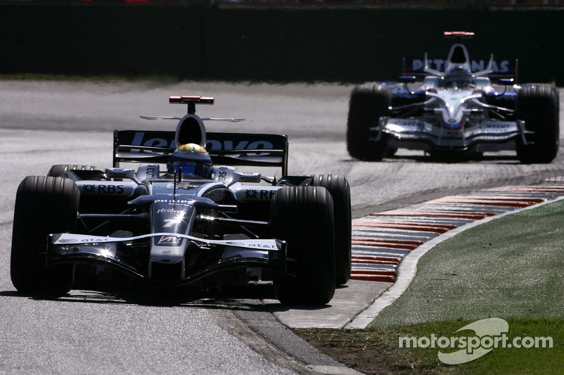 Nico Rosberg, Williams F1 Team, Nick Heidfeld, BMW Sauber F1 Team