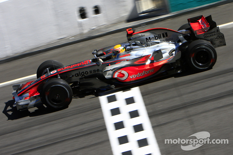 McLaren MP4-23 (2008)
