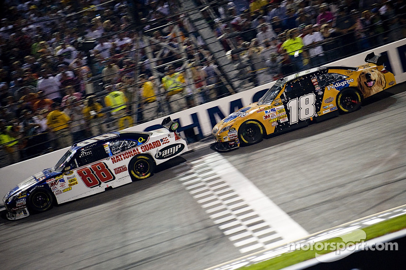 Dale Earnhardt Jr. and Kyle Busch on a restart