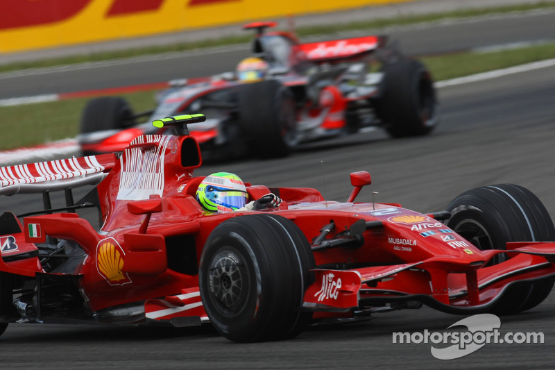 Felipe Massa, Scuderia Ferrari, F2008 ve Lewis Hamilton, McLaren Mercedes, MP4-23