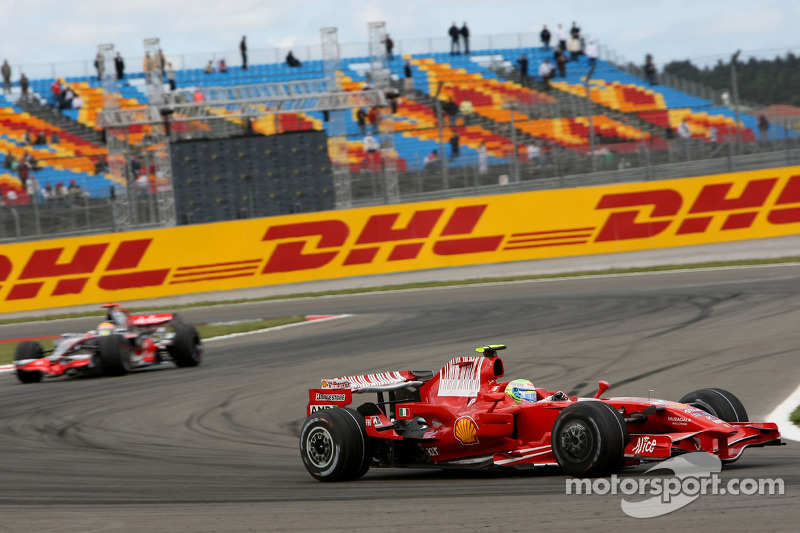Felipe Massa, Scuderia Ferrari, F2008 ve Lewis Hamilton, McLaren Mercedes, MP4-23