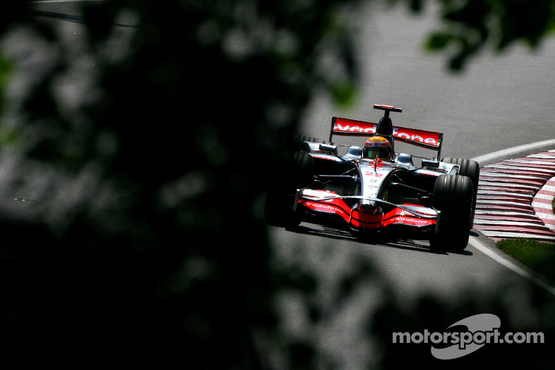 Lewis Hamilton, McLaren Mercedes, MP4-23