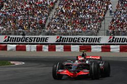 Heikki Kovalainen, McLaren Mercedes, MP4-23