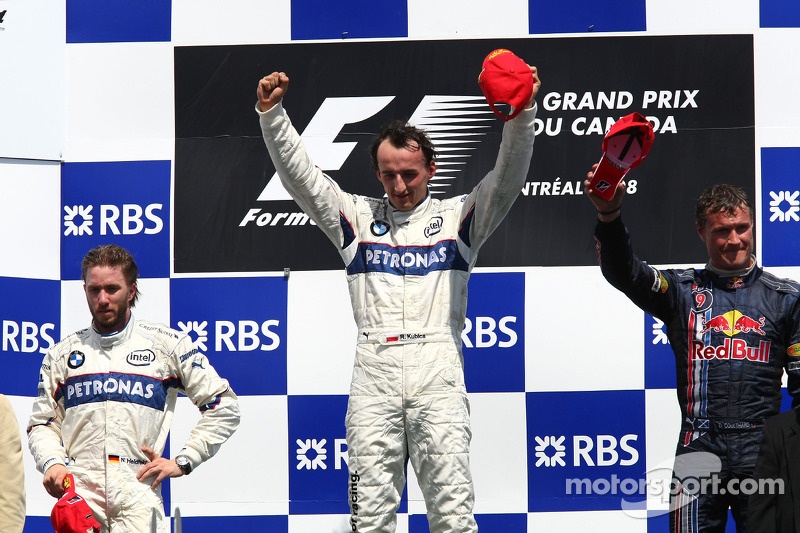 Podium: Sieger Robert Kubica mit Nick Heidfeld und David Coulthard