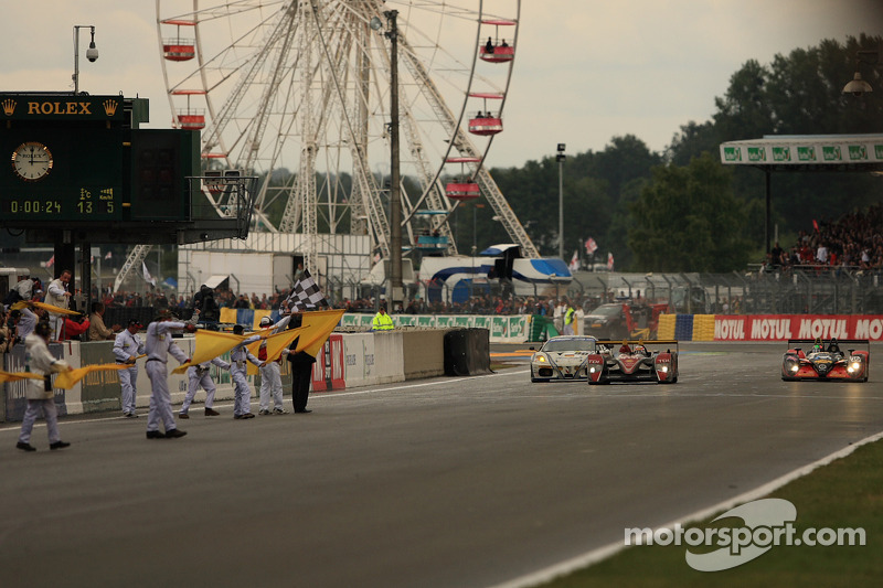 The Finish 2 Audi Sport North America Audi R10 Allan