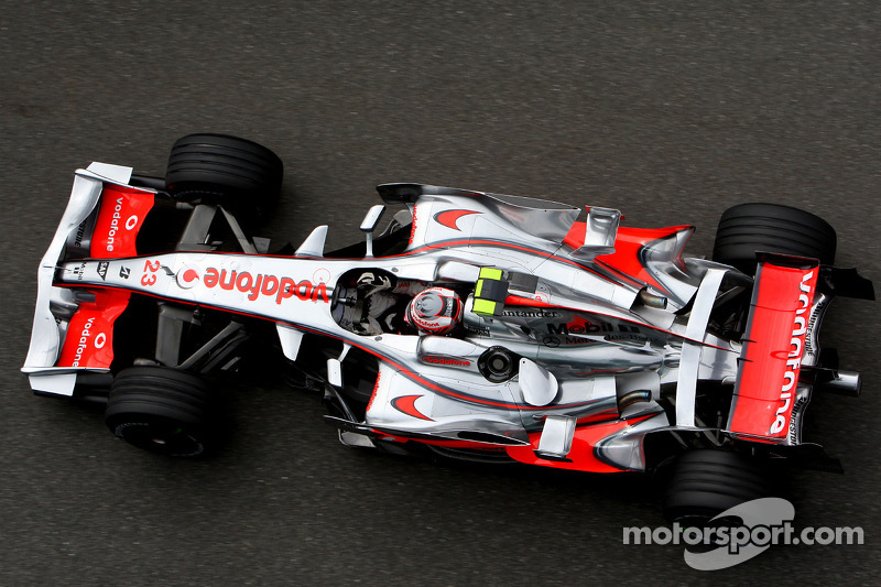 А Хейкки Ковалайнен был гонщиком McLaren Mercedes – вершина карьеры финна