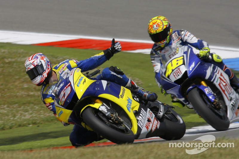 motogp-tt-assen-2008-colin-edwards-and-v