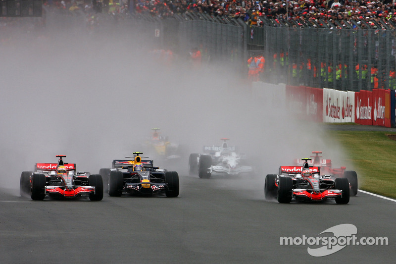 Start of the race: Heikki Kovalainen, McLaren Mercedes leads Lewis Hamilton, McLaren Mercedes and Mark Webber, Red Bull Racing