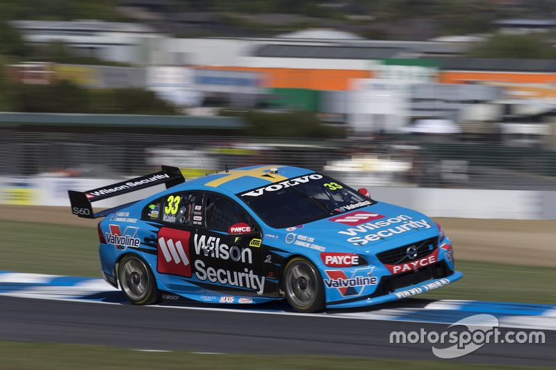 #33: Scott McLaughlin (Garry-Rogers-Volvo)