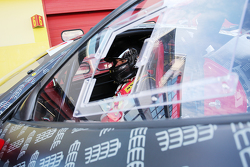 #283 The Collection Ferrari 458: Gregory Romanelli nella pit lane