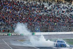 Race winner Jimmie Johnson, Hendrick Motorsports Chevrolet