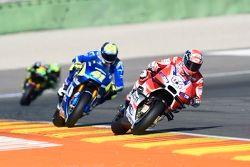 Andrea Dovizioso, Ducati Team and Aleix Espargaro, Team Suzuki MotoGP