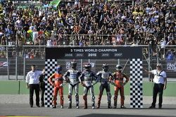 Winnaar en wereldkampioen 2015 Jorge Lorenzo, Yamaha Factory Racing