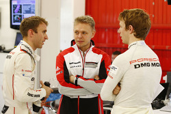Timo Bernhard, Kevin Magnussen, Oliver Turvey, Porsche Team