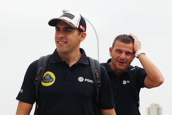 Pastor Maldonado, Lotus F1 Team con Fabrizio Maganzi, Entrenador Personal de Lotus F1 Team