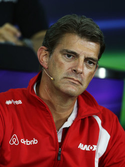 Graeme Lowdon, Manor Marussia F1 Team Director Ejecutivo en la Conferencia de prensa FIA